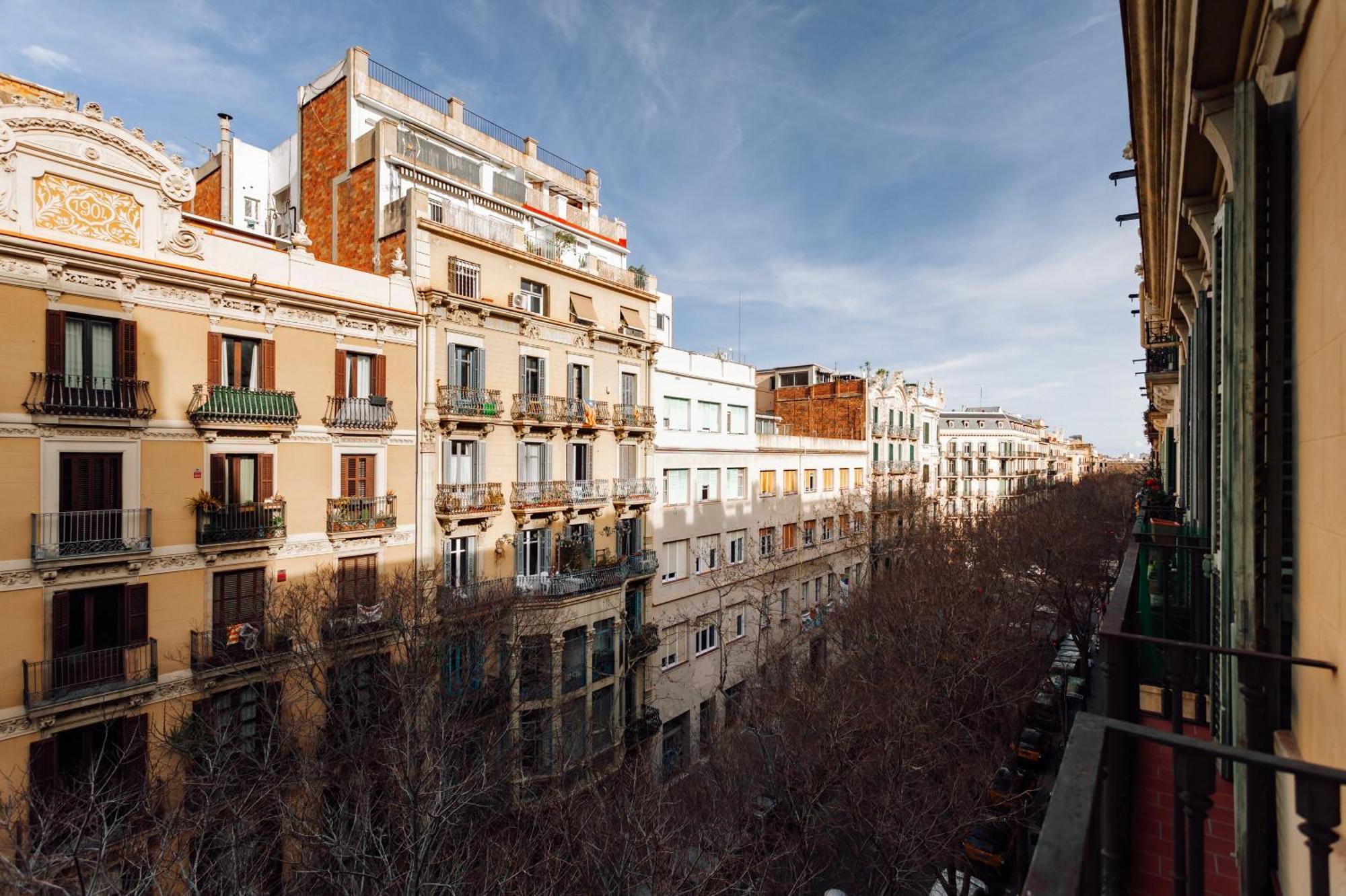 Lunalux Apartment Barcelona Exterior photo